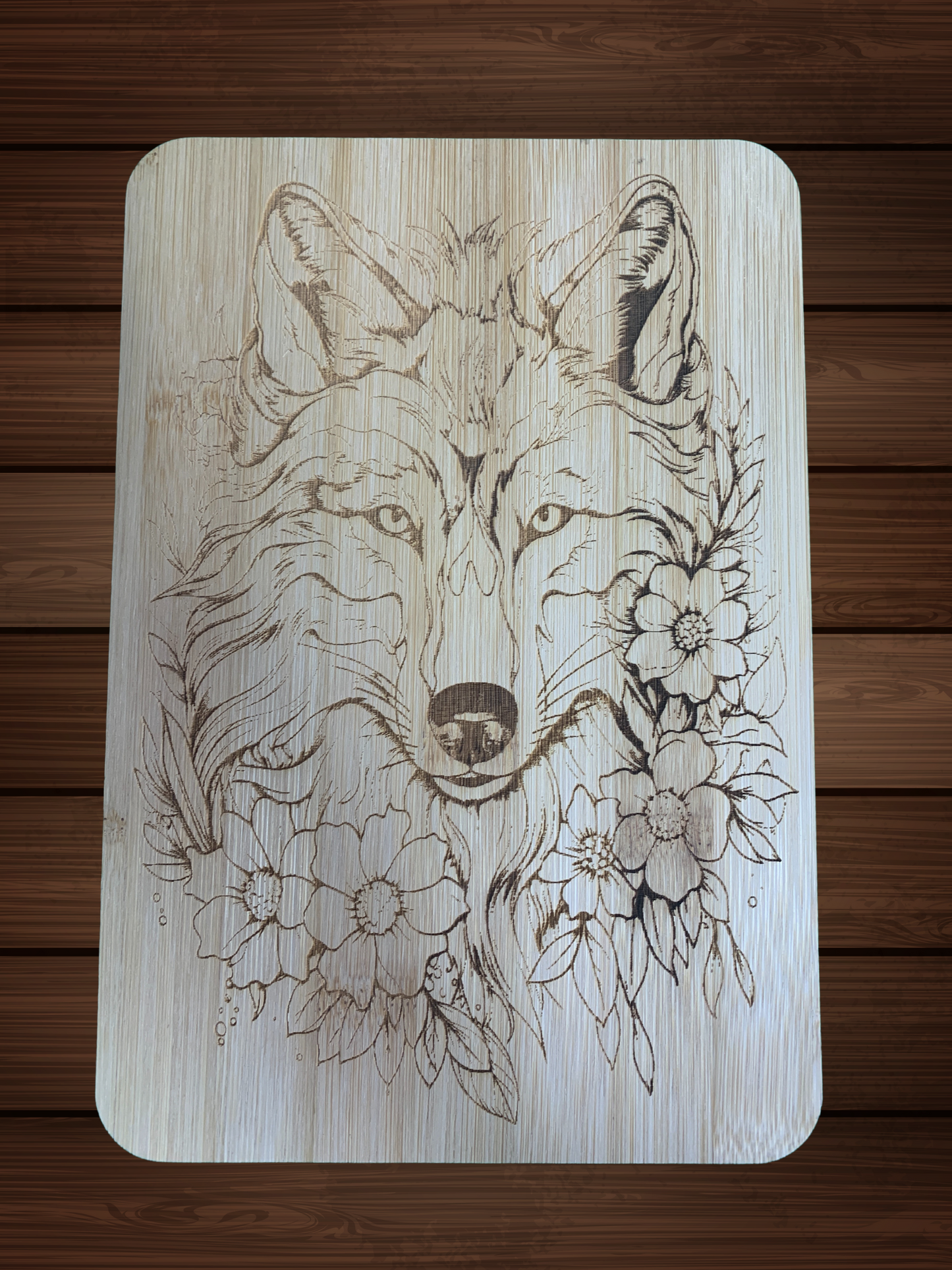 Laser Engraved Bamboo Cutting Board with Wolf Design – 6" x 8"