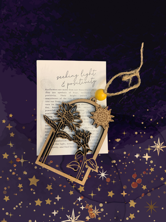 Sunflower Story Ornament